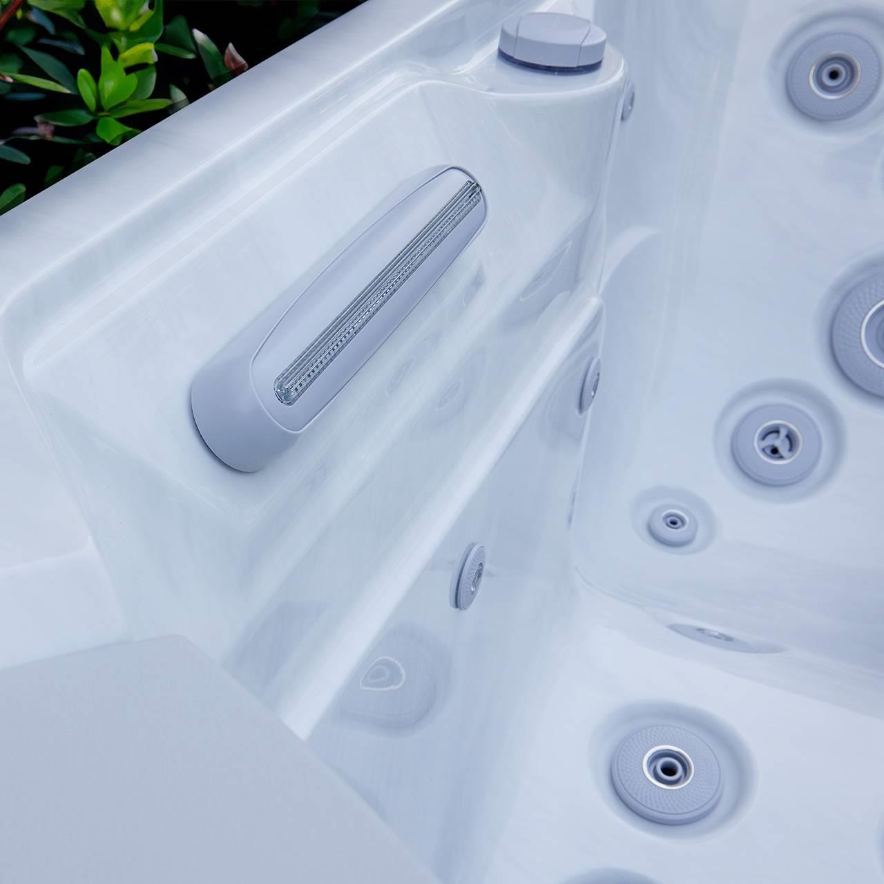 AquaSolus Whirlpool Aspen für 6 Pers. - 1300 l - Sterling Silver Natural Grey